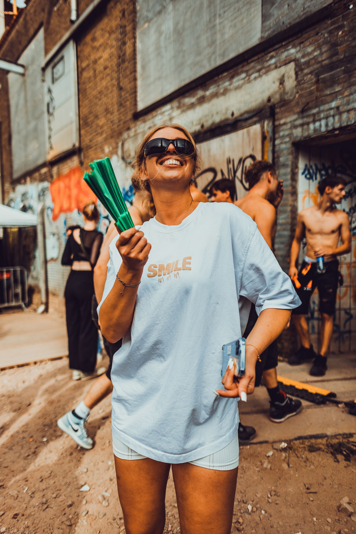 Loading... just a sec